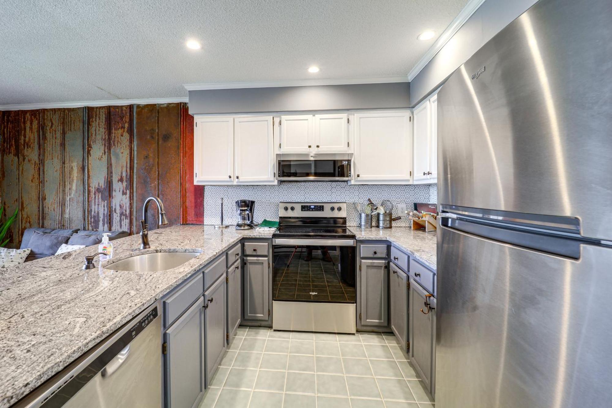 Beech Mountain Condo Near Hiking And Mountain Biking ภายนอก รูปภาพ